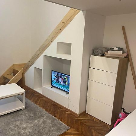 Gogolove Cozy Apartment Budapest Exterior foto